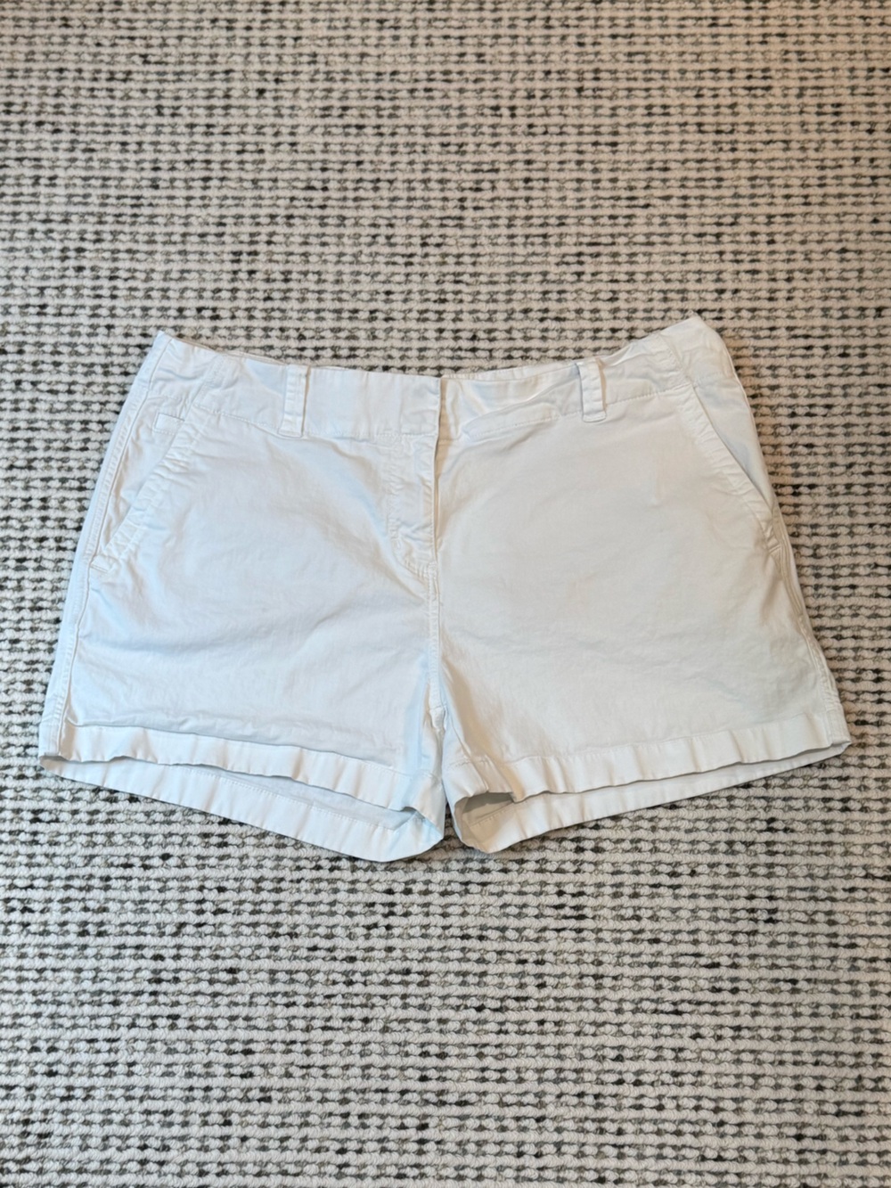 Classic White Vineyard Vines Chino Shorts
